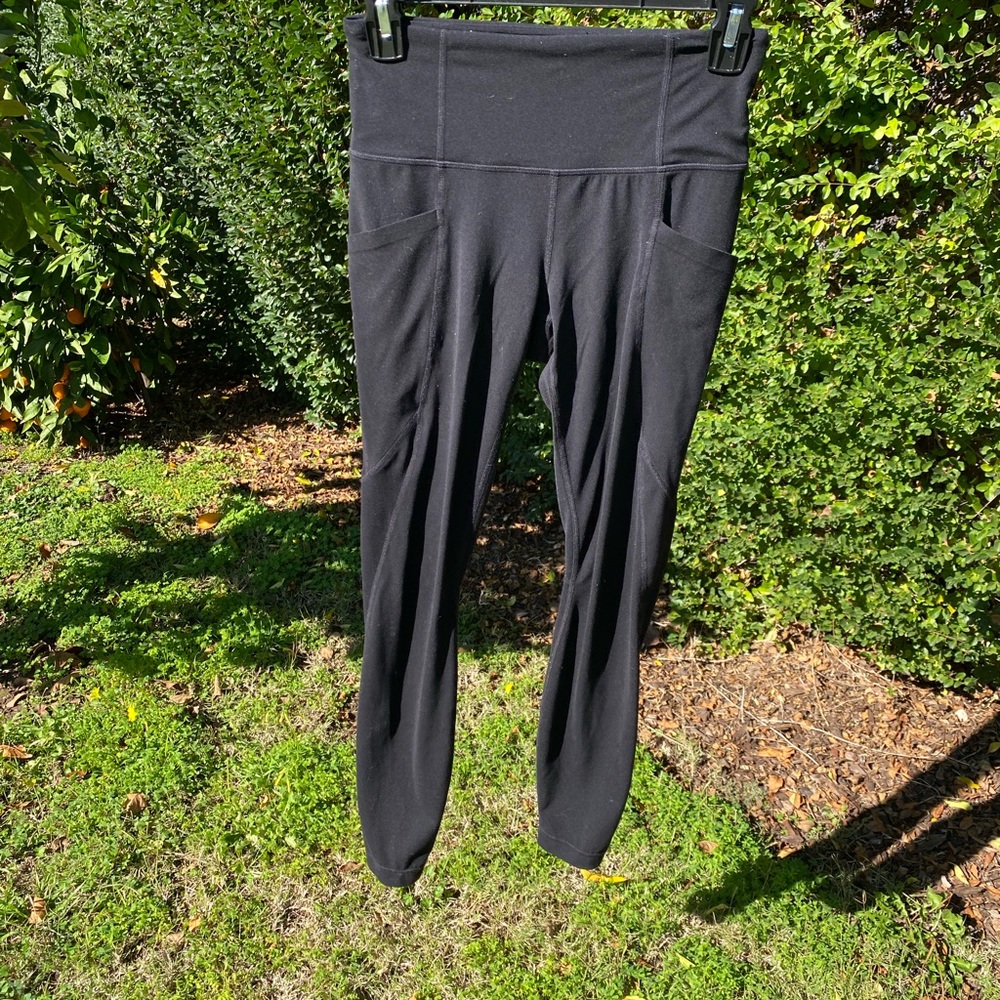 Athleta spandex leggings with pockets size XS